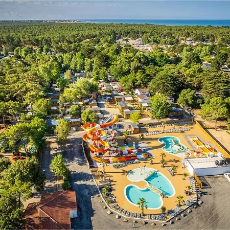 Riez La Vie 4 Campsite